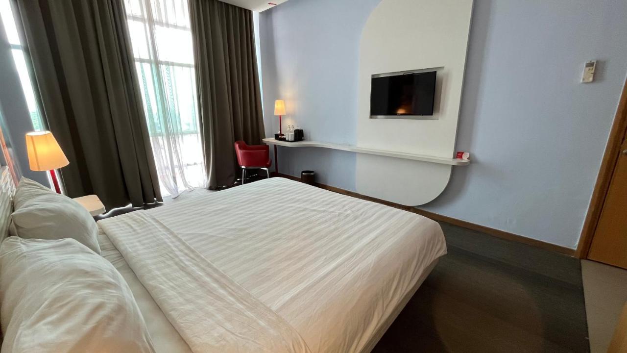 Luminor Hotel Metro Indah - Bandung By Wh Cicadas Exteriér fotografie
