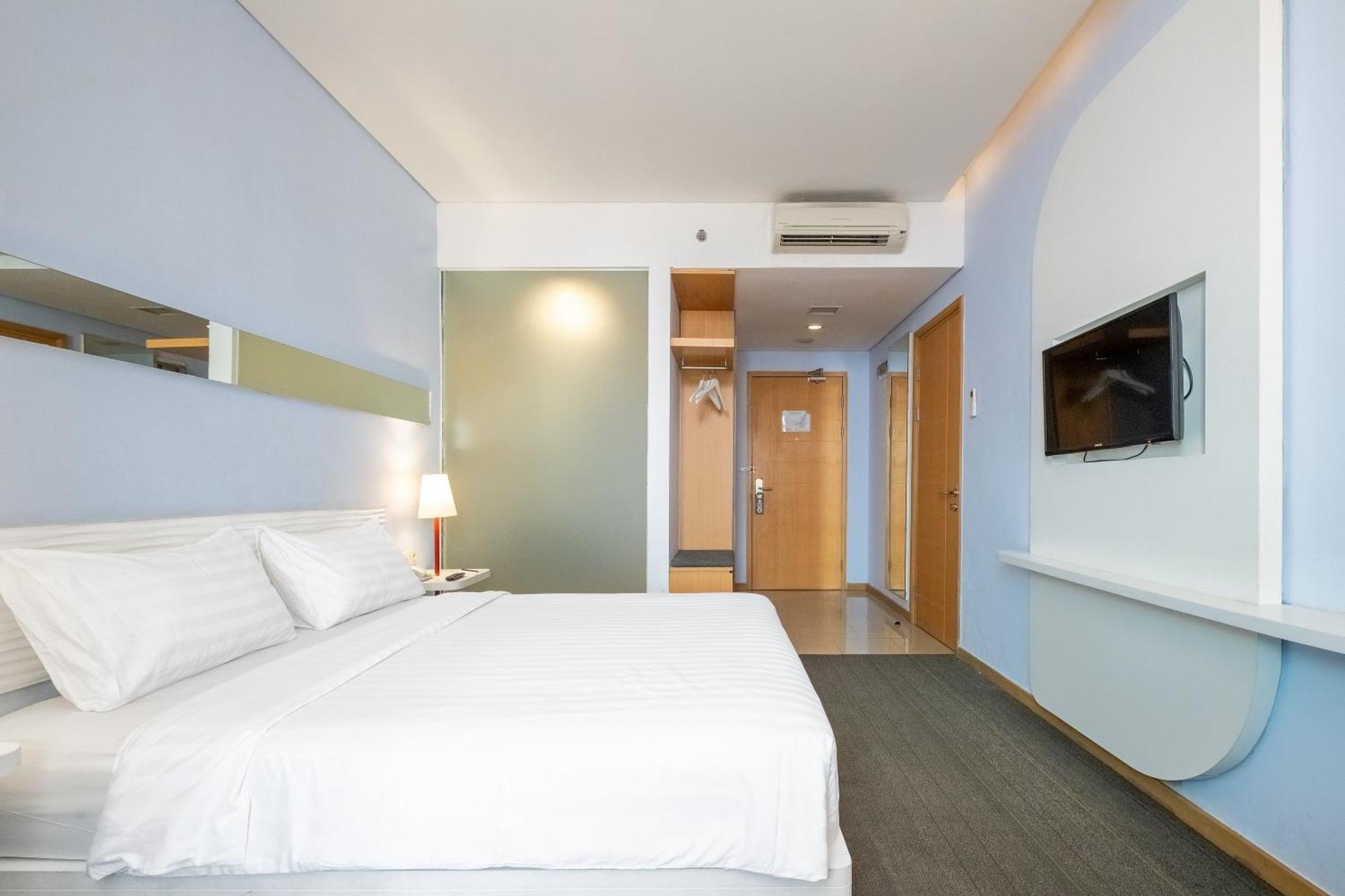 Luminor Hotel Metro Indah - Bandung By Wh Cicadas Exteriér fotografie