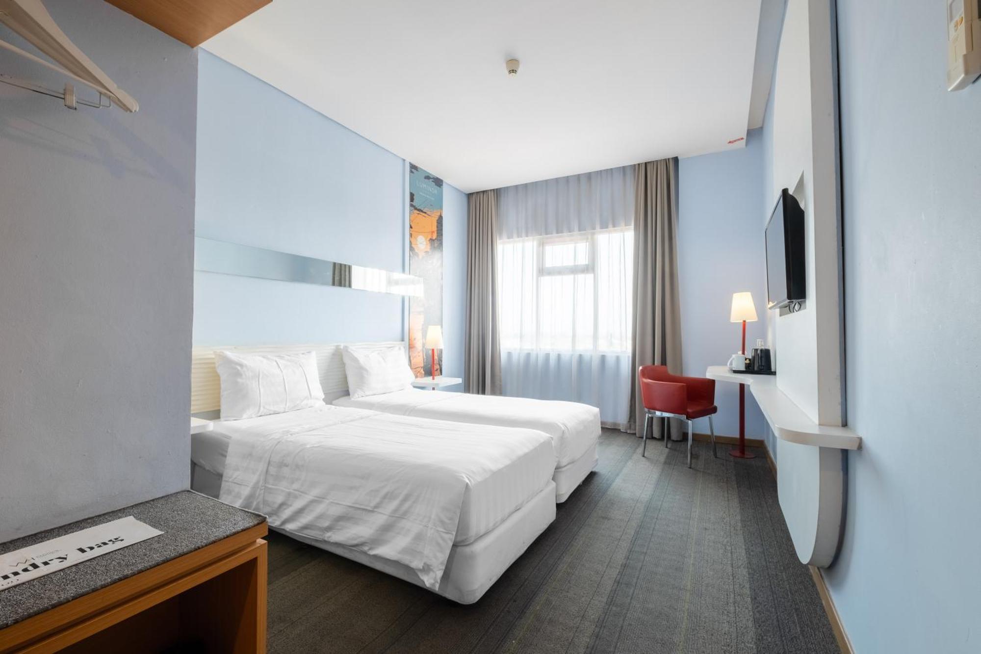 Luminor Hotel Metro Indah - Bandung By Wh Cicadas Exteriér fotografie